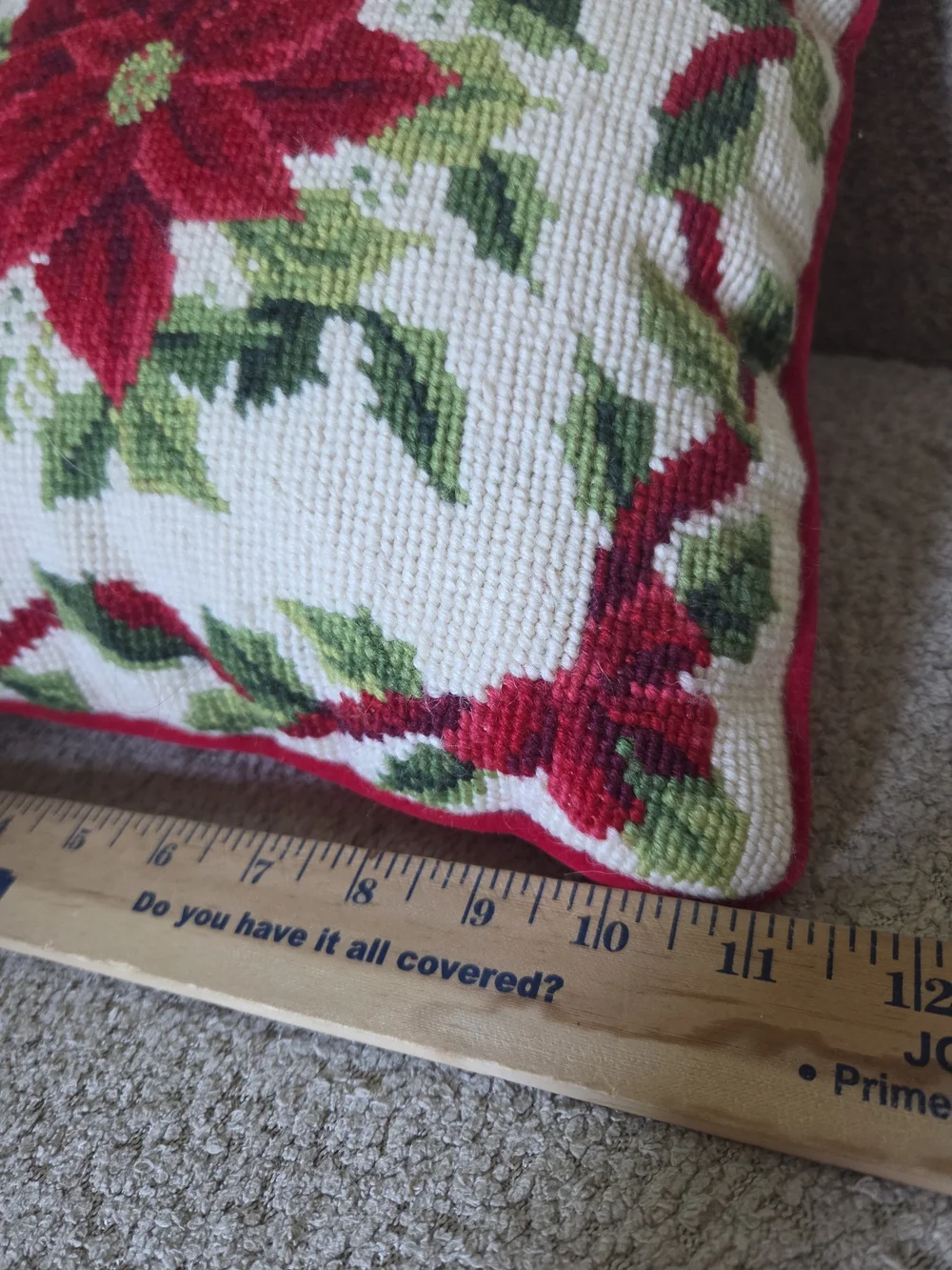 Vintage Christmas/holiday Poinsettia Needlepoint Throw Pillow Red & Green 11x11